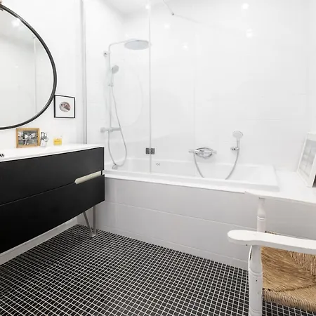 Le Passage Apartment *