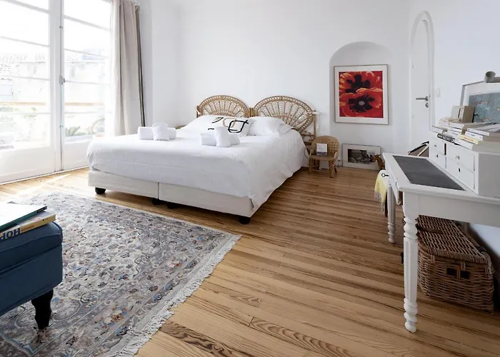 Le Passage בורדו